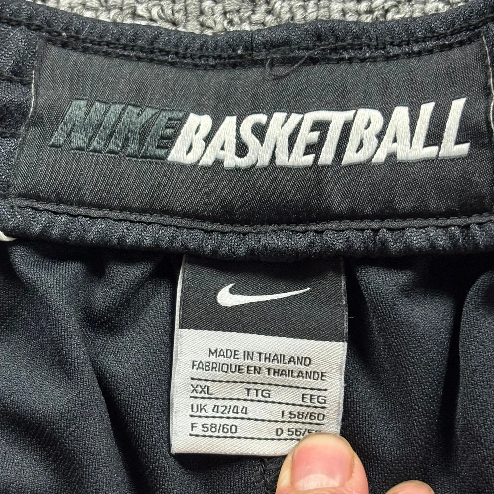 Baggy Y2K Nike Basketball Athletic Black Sportswear Shorts Size 2XL
